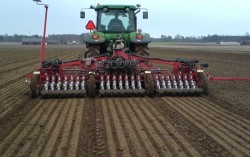 В Украине в 2013 г. озимыми засеяно на 4,4% площадей меньше