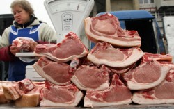 Польша предлагает Украине снять запрет на ввоз польского мяса